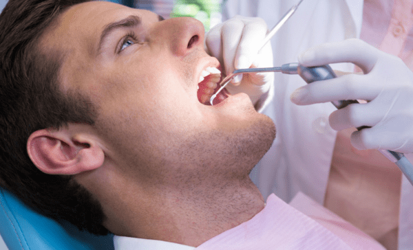 Traitement Endodontique : Votre Guide Dentaire Essentiel