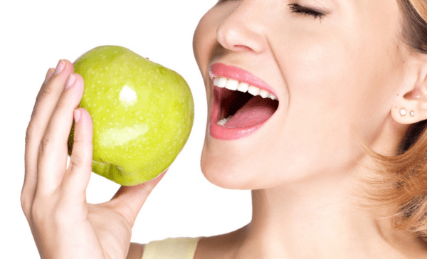 Impact d'une alimentation équilibrée sur la santé dentaire